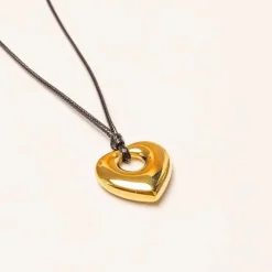 We Are Emte Heart Pendant Necklace In Gold