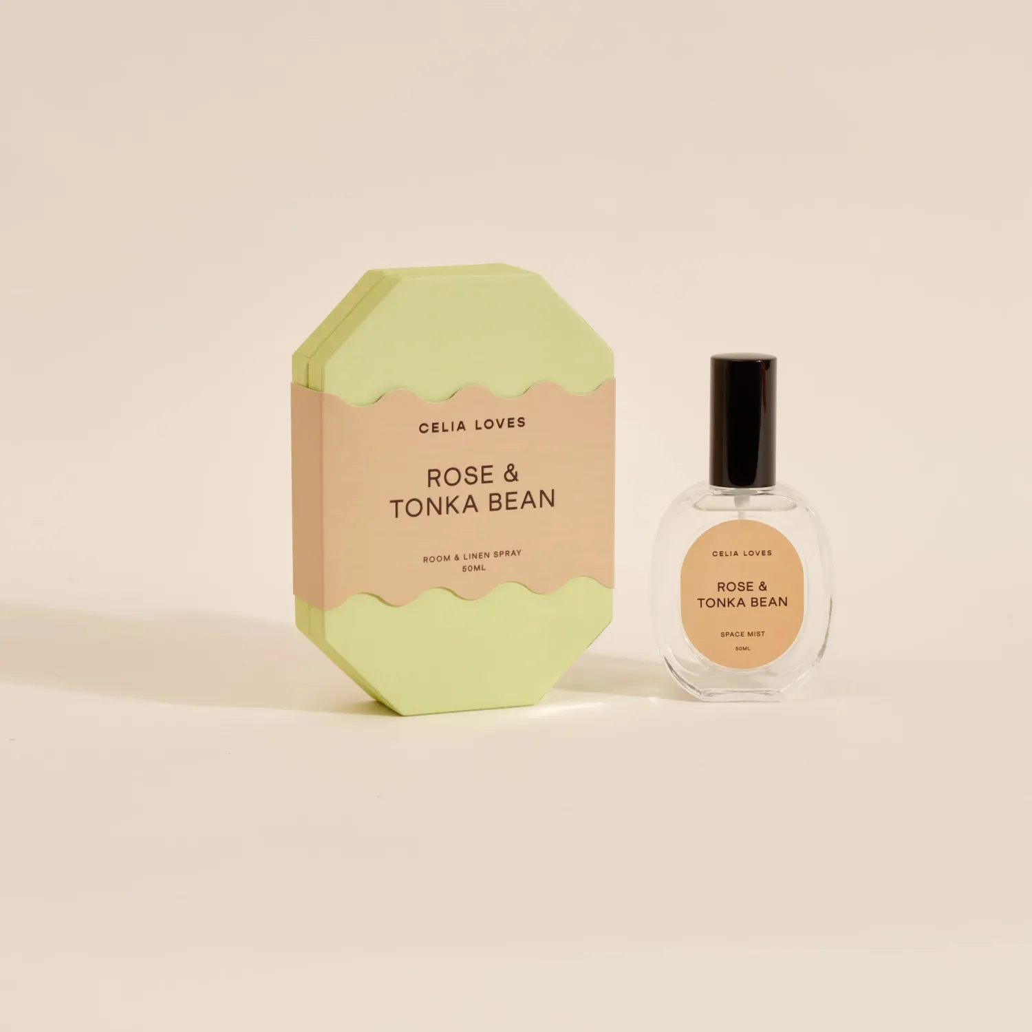 Hot Celia Loves Rose & Tonka Bean - Room Spray 50ml