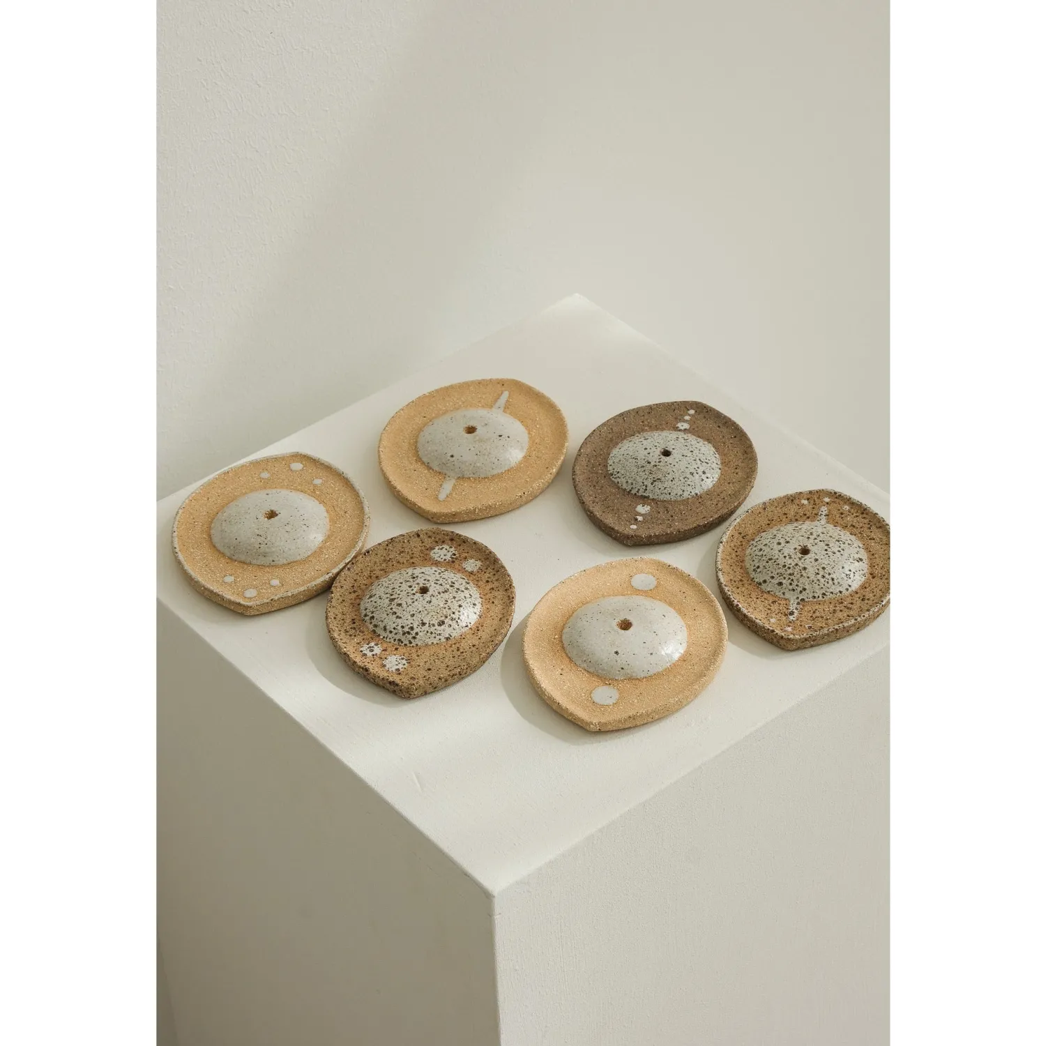 Clearance Rachel Charge Seer Incense Holder - Speckle/white